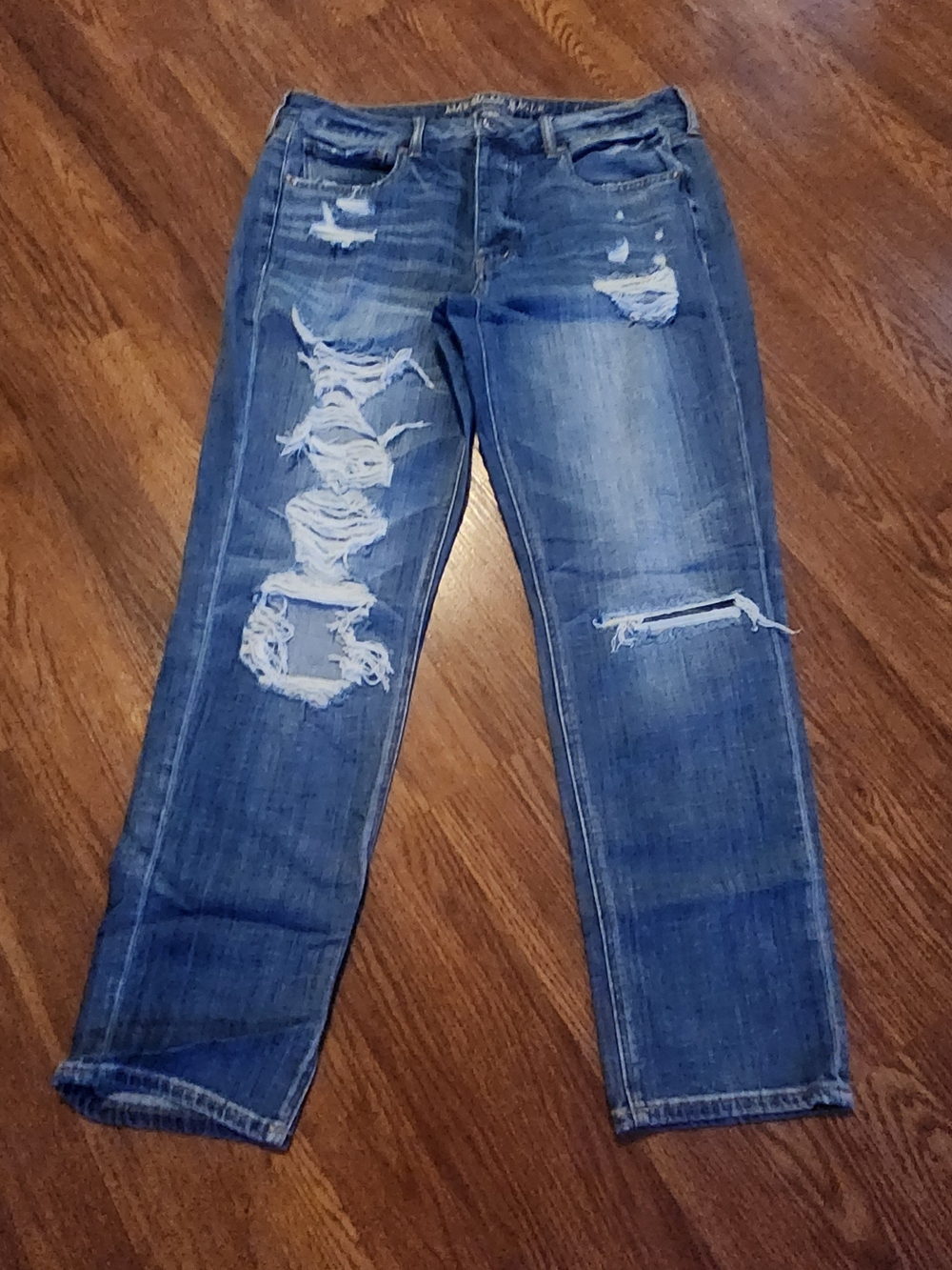American Eagle Outfitters Womens Ripped Blue Straight Jeans